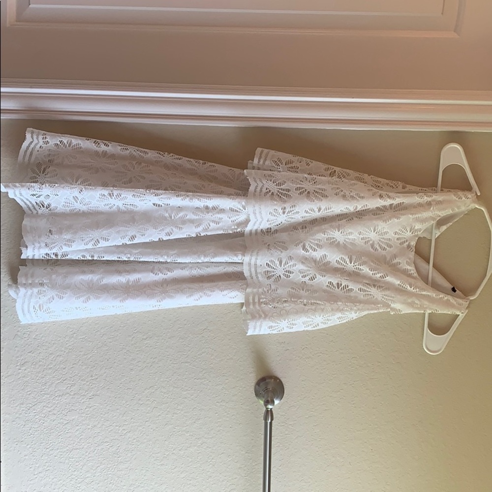 White lace dress